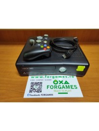 Consola Xbox 360 slim cu hard 4 GB second-hand